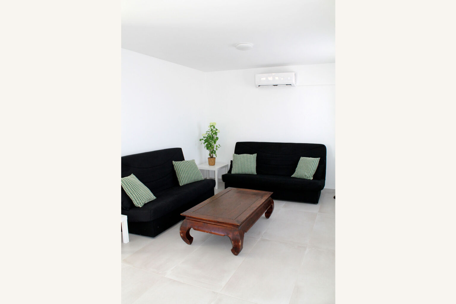 Alquiler-de-Casa-con-vistas-en-Caravaca-salon-3