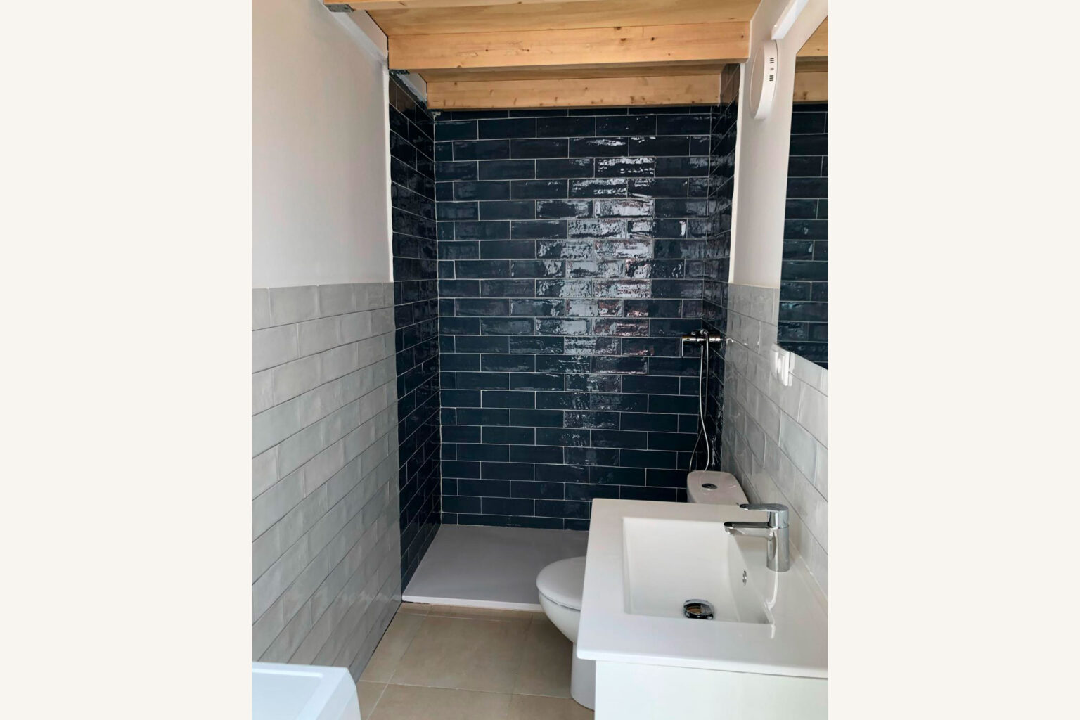 Casa-de-1-dormitorio-con-terraza-y-vistas-en-Caravaca-bano-1