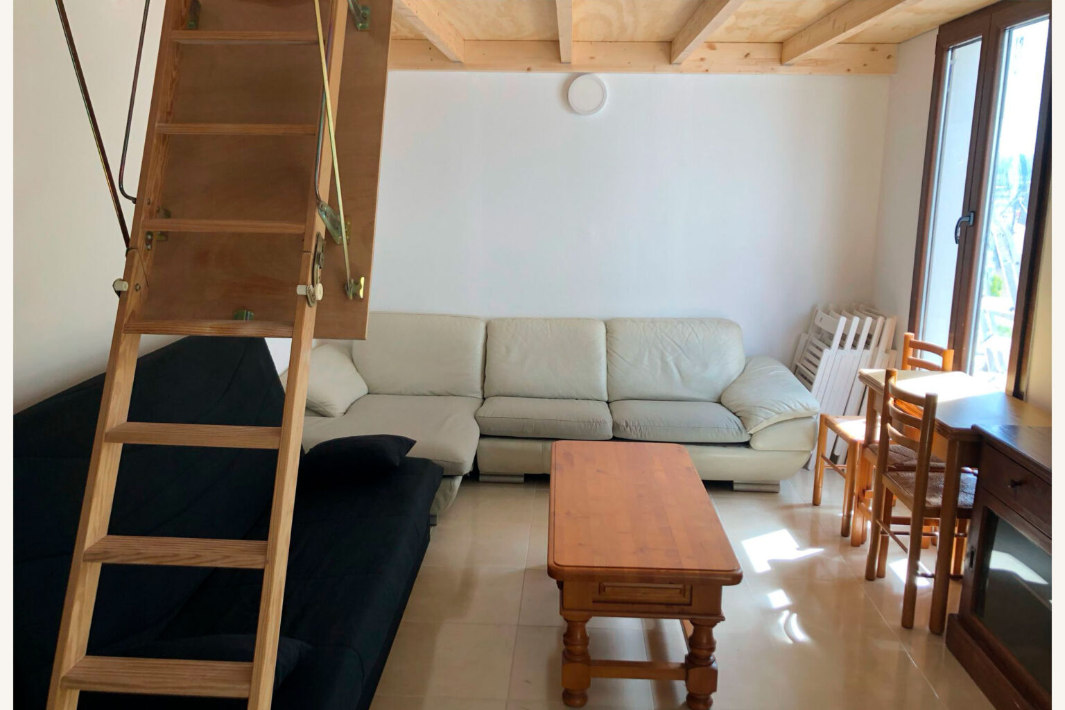 Casa-de-1-dormitorio-con-terraza-y-vistas-en-Caravaca-dormitorio-6