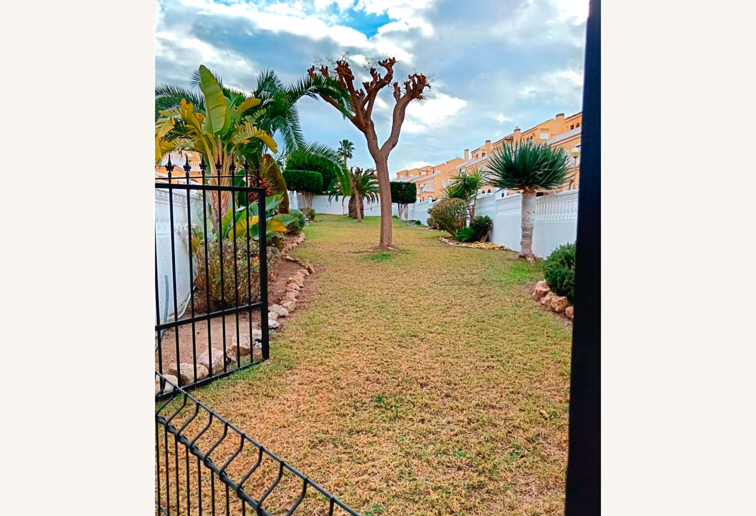 Jardín-1-Bungalow-Gran-Alacant
