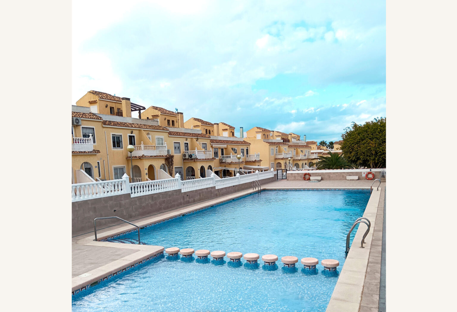 piscina-2-Bungalow-Gran-Alacant